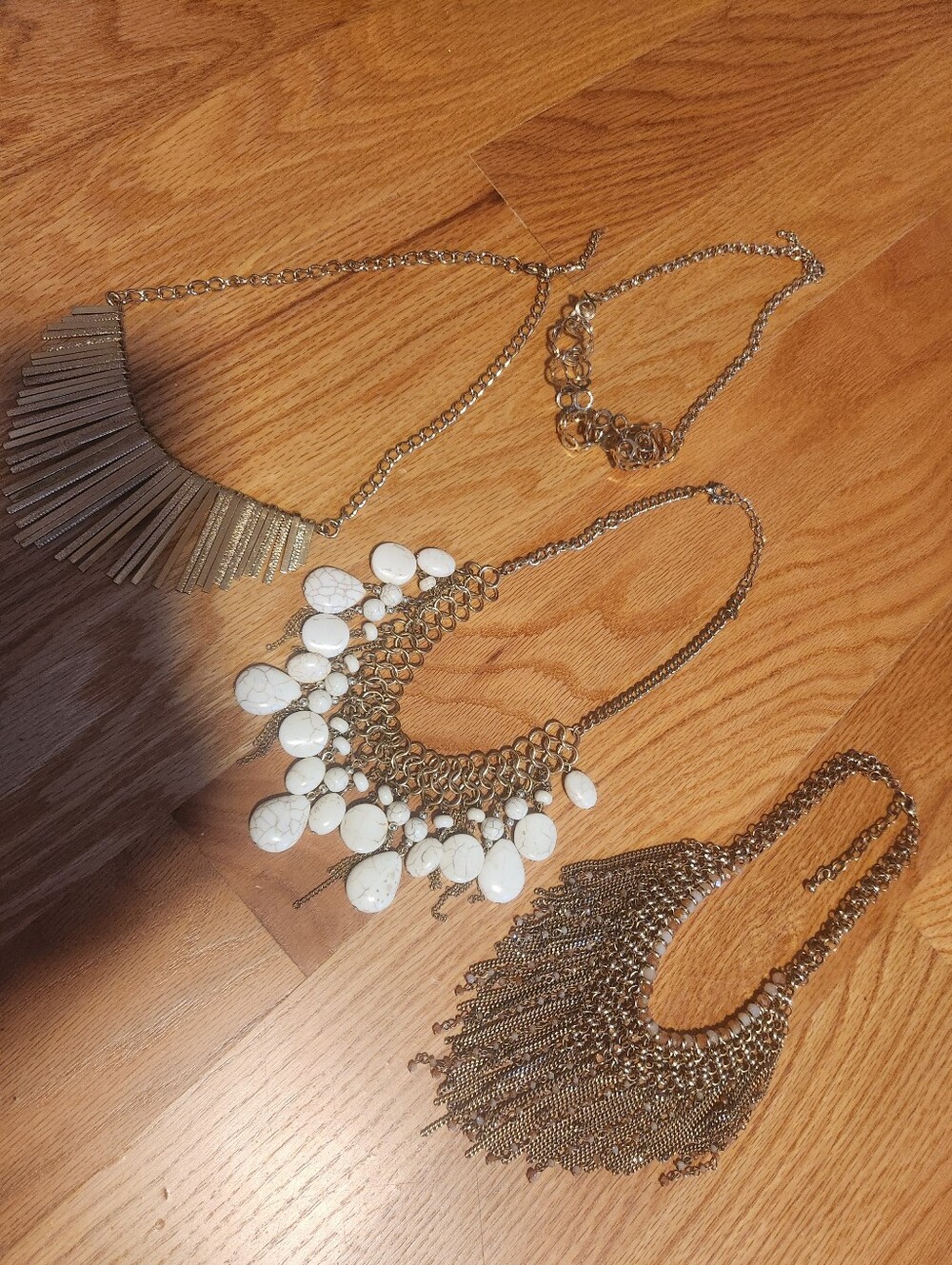 Bundle Of Four Statement Necklaces Good Condition Versatile Pieces